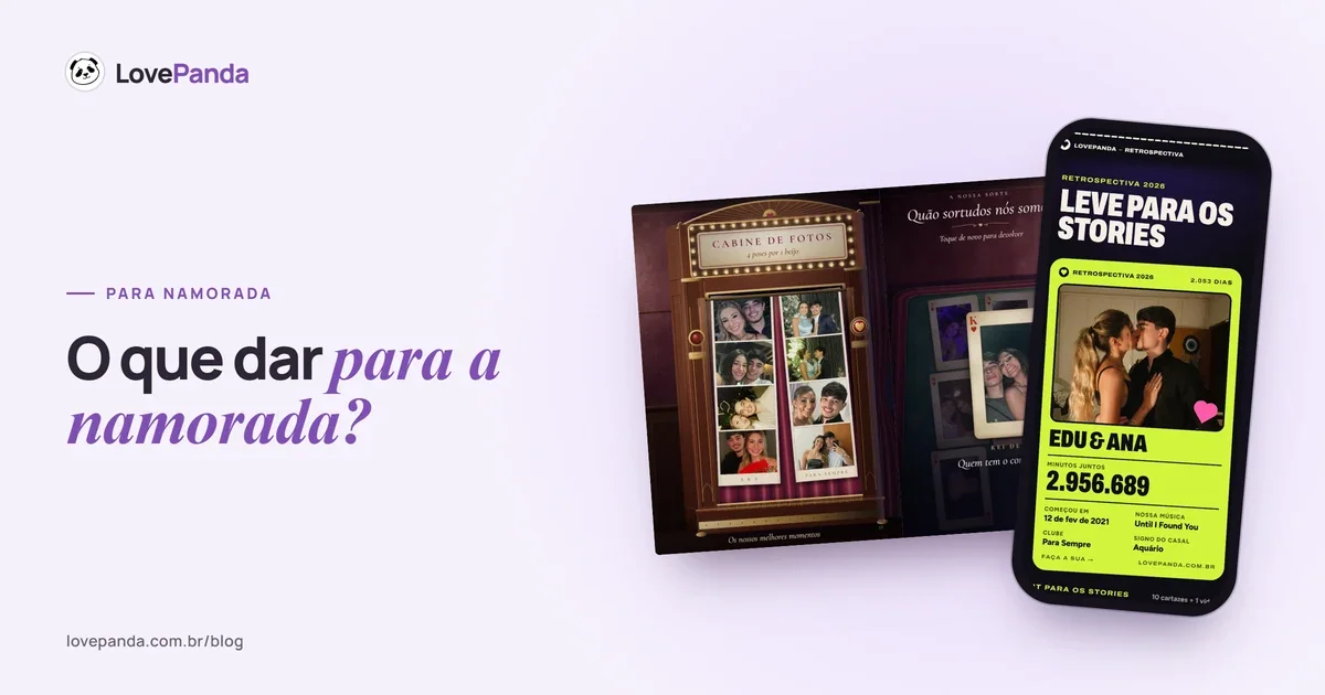 Álbum do Casal aberto nas páginas da cabine de fotos e do baralho de copas, ao lado de um celular com o resumo da Retrospectiva do Casal